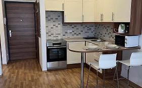Lux Cordia Apartment With Free Parking